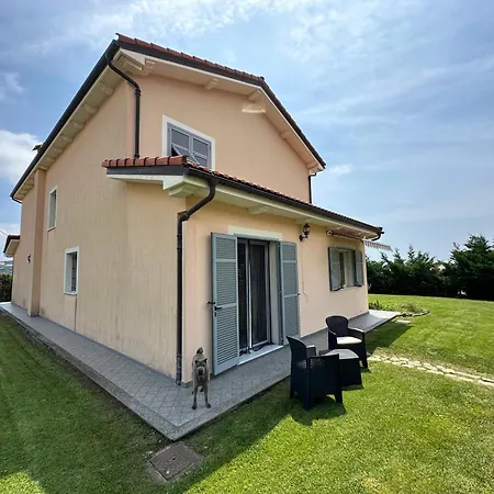 Πανσιόν Casa Degli Ulivi 3*