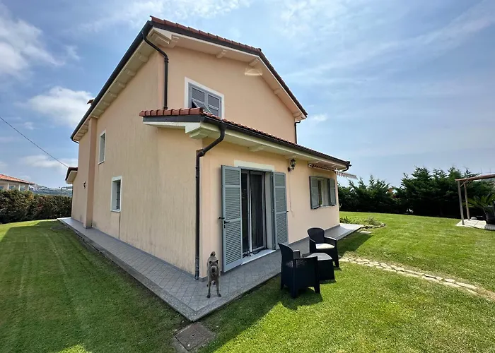 Πανσιόν Casa Degli Ulivi 3*