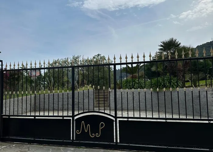 Casa Degli Ulivi 3* Taggia